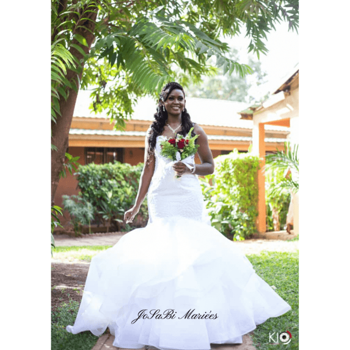 Ivory mermaid wedding dress