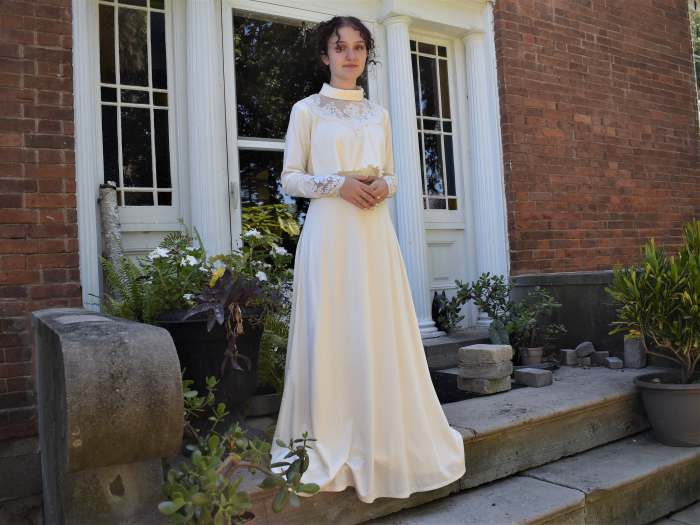 Vintage 1970s wedding dress